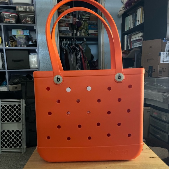 Bogg Handbags - BOGG Bag original “Orange you glad”